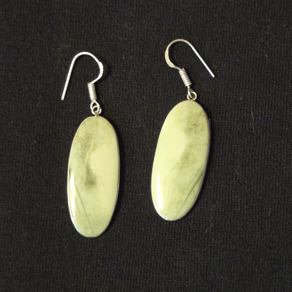 NWT Genuine Lawsonite Earrings